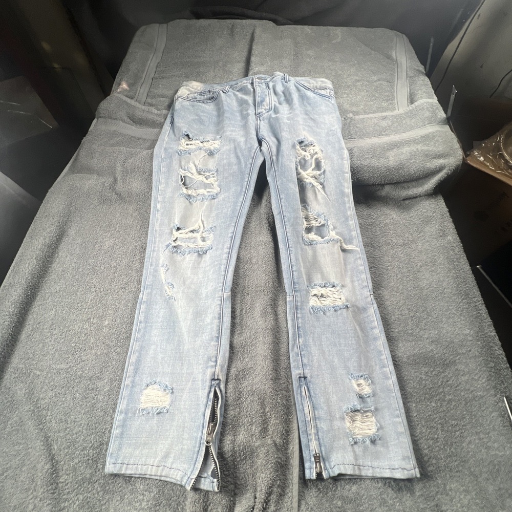 MNML Jeans Mens 40x32  Blue 5 Pocket Button Fly‎ Distressed